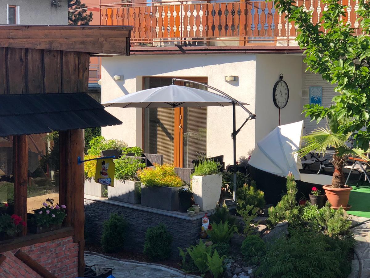 Apartman Chopok Lägenhet Liptovský Mikuláš Exteriör bild